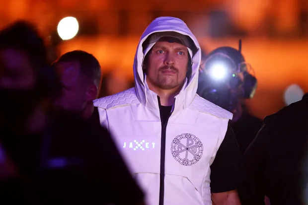 How Usyk Snashed The Heavyweight Champion Title